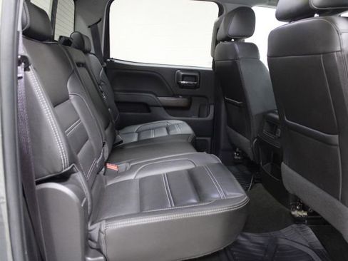Used 2017 GMC Sierra 2500 Denali w/ Duramax Plus Package AWD/4WD image 29