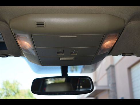 Used 2013 Toyota Tundra Limited image 28