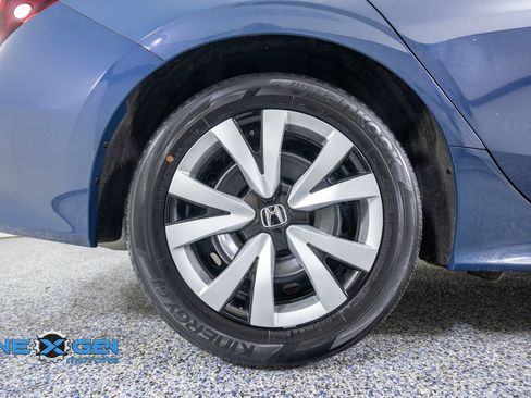 Used 2025 Honda Civic LX image 46