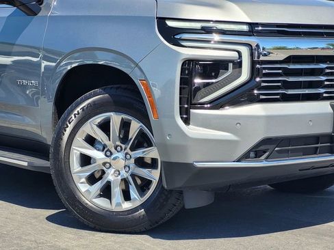Used 2025 Chevrolet Tahoe Premier AWD/4WD image 9