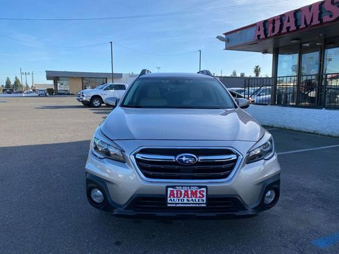 Used 2018 Subaru Outback 2.5i Limited image 8
