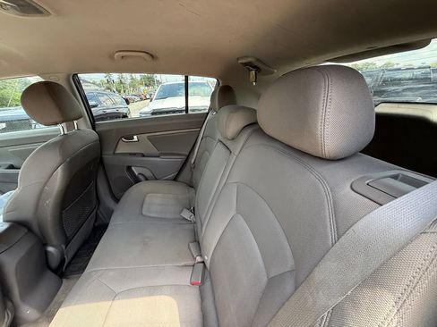 Used 2011 Kia Sportage LX w/ Convenience Pkg FWD image 25