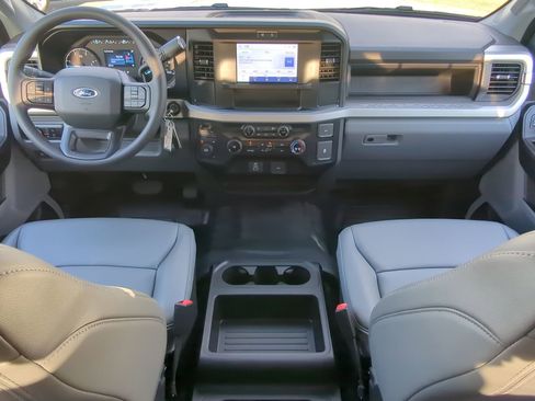 Used 2025 Ford F450 XL w/ 360-Degree Camera Package image 13