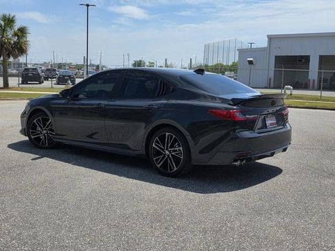 Used 2025 Toyota Camry XSE image 4