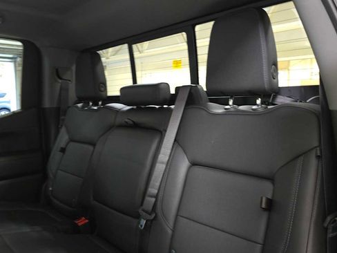 Used 2021 Chevrolet Silverado 1500 LT Trail Boss w/ Convenience Package II image 17