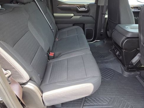 Used 2024 Chevrolet Silverado 1500 LT AWD/4WD image 17