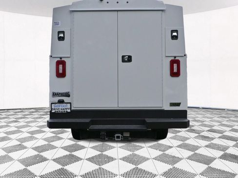 New 2025 Chevrolet Express 3500 Work Van w/ Power Convenience Package image 8
