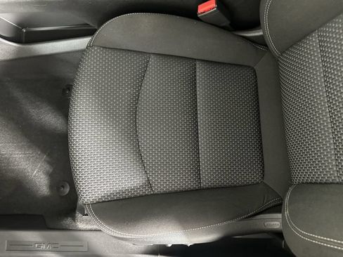 Used 2023 GMC Terrain SLE w/ Driver Convenience Package FWD image 22