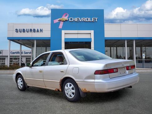 Used 1999 Toyota Camry FWD image 6