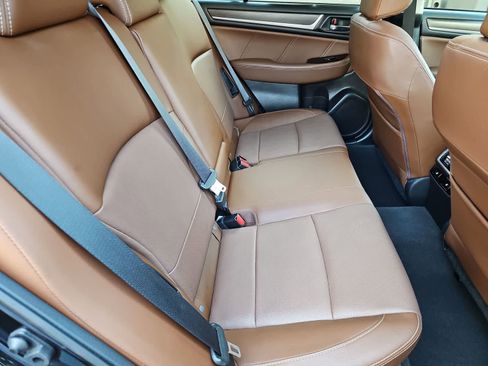 Used 2017 Subaru Outback 3.6R Touring w/ Popular Package #5A image 17