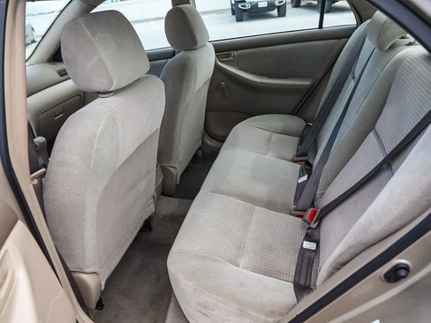 Used 2005 Toyota Corolla CE FWD image 18