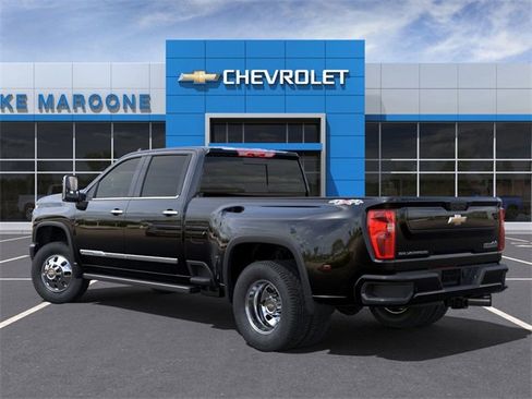 New 2025 Chevrolet Silverado 3500 High Country w/ High Country Premium Package image 3