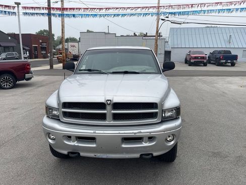 Used 2001 Dodge Ram 1500 Truck 4x4 Quad Cab image 9