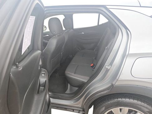 Used 2025 Buick Encore GX Preferred image 30