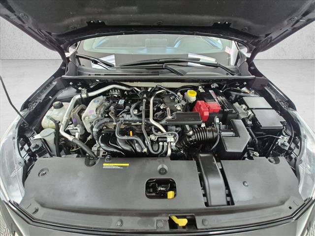 Used 2025 Nissan Sentra SR FWD image 25