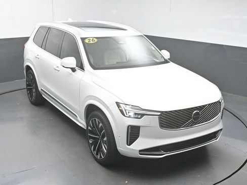 Certified 2026 Volvo XC90 T8 Ultra w/ Protection Package Premier AWD/4WD image 43