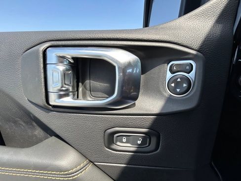 New 2025 Jeep Wrangler Sahara image 36