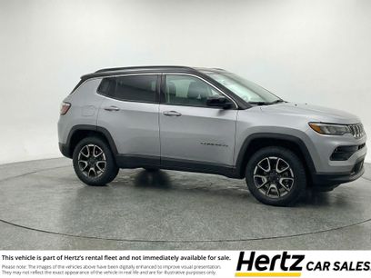 Used 2025 Jeep Compass Trailhawk