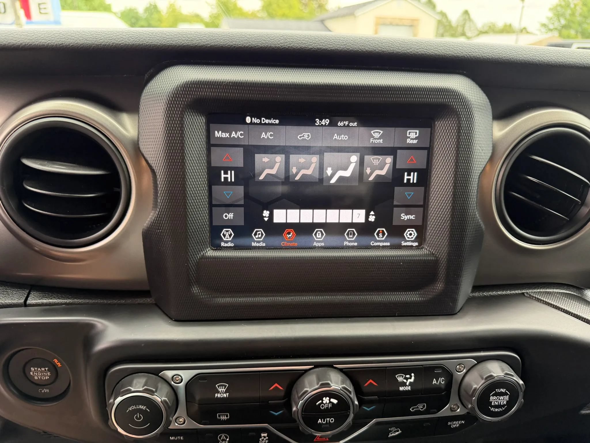 Used 2020 Jeep Wrangler Sport AWD/4WD image 22