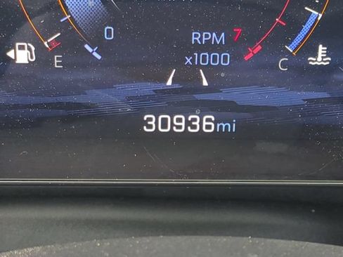 Certified 2025 Chevrolet Equinox LT FWD image 32