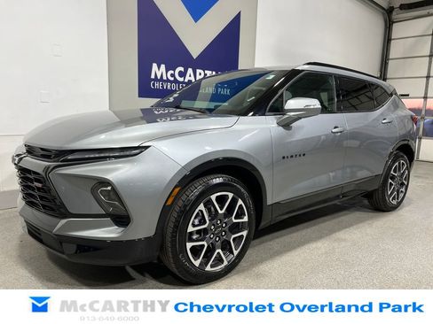 Used 2025 Chevrolet Blazer RS image 9