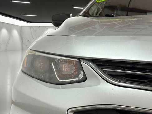 Used 2018 Chevrolet Malibu LS image 10