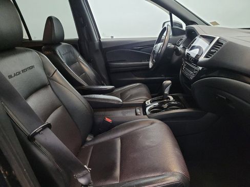 Used 2017 Honda Ridgeline Black Edition image 21