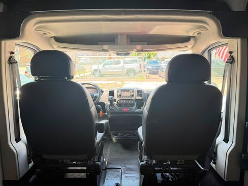 Used 2019 RAM ProMaster 2500 w/ Interior Convenience Group FWD image 25
