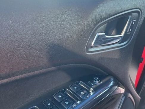 Used 2016 GMC Canyon SLE w/ SLE Convenience Package image 11