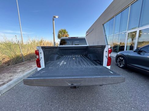 Used 2024 Chevrolet Silverado 2500 LT image 46