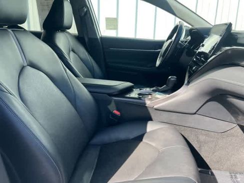 Used 2022 Toyota Camry XSE image 20