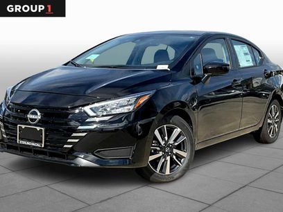 New 2025 Nissan Versa SV w/ Trunk Package