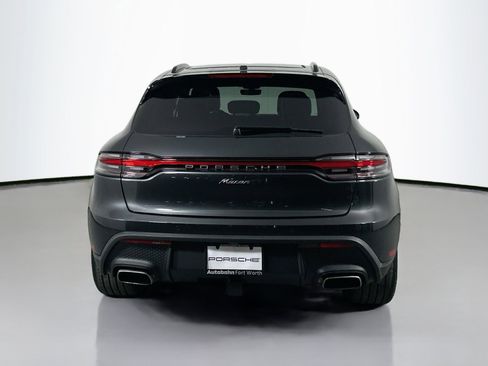 Certified 2025 Porsche Macan image 6