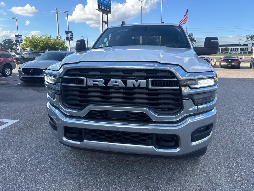 Used 2025 RAM 2500 Big Horn AWD/4WD image 2