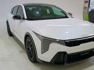 Used 2025 Kia K4 GT-Line Turbo video 1