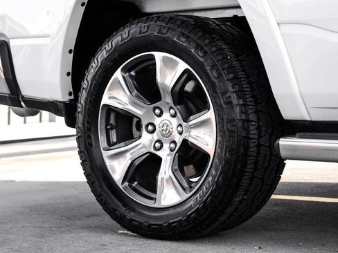 Used 2019 RAM 1500 Laramie image 58