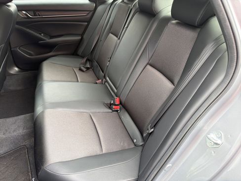 Certified 2022 Honda Accord Sport image 18