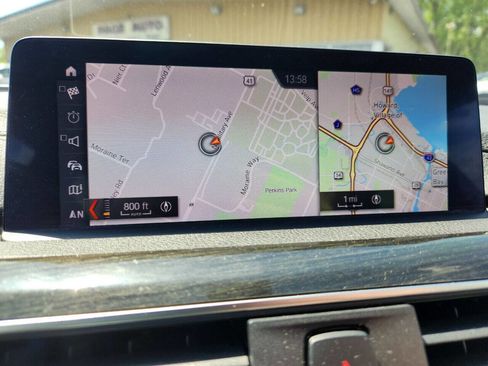 Used 2018 BMW 330i xDrive Sedan w/ Convenience Package image 13