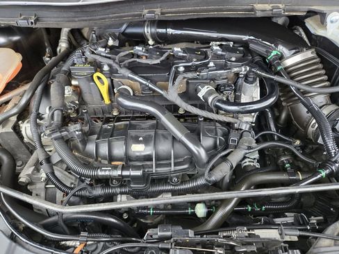 Used 2016 Ford Escape Titanium w/ Equipment Group 301A image 19