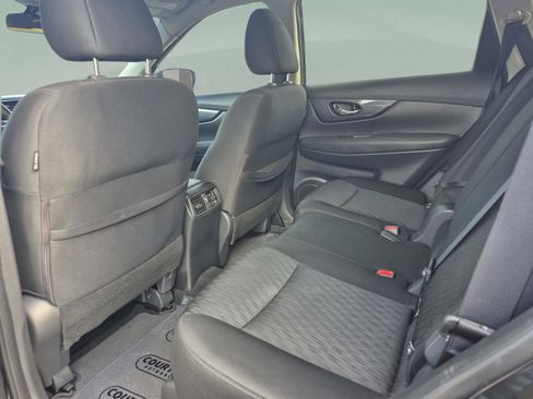 Certified 2022 Nissan Rogue S FWD image 18