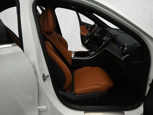 Certified 2026 Mercedes-Benz C 300 4MATIC Sedan image 27