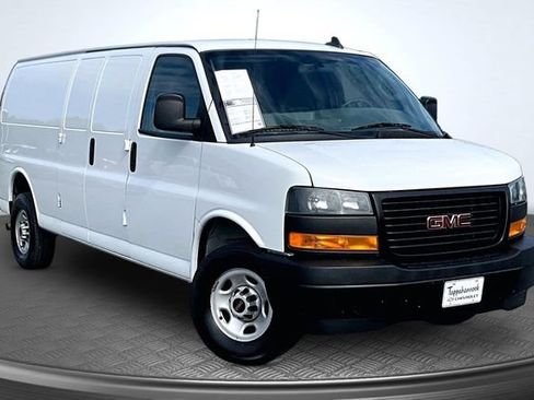 Used 2023 GMC Savana 2500 Extended RWD image 3