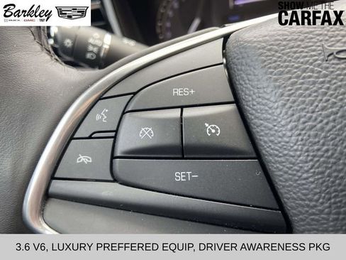 Used 2017 Cadillac XT5 Luxury w/ Driver Awareness Package FWD image 18