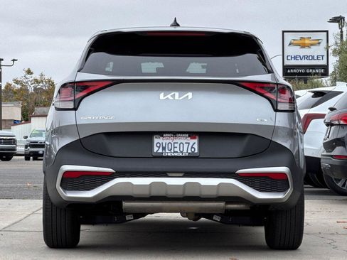 Used 2025 Kia Sportage LX FWD image 7