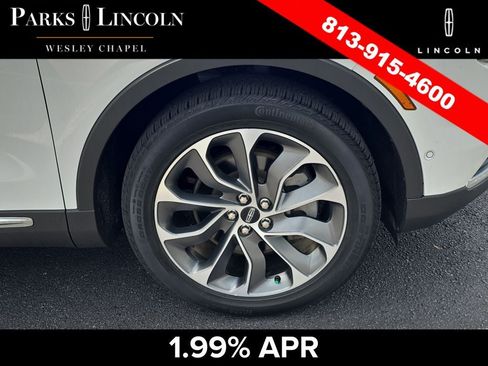 Certified 2022 Lincoln Nautilus Reserve w/ Equipment Group 201A FWD image 33