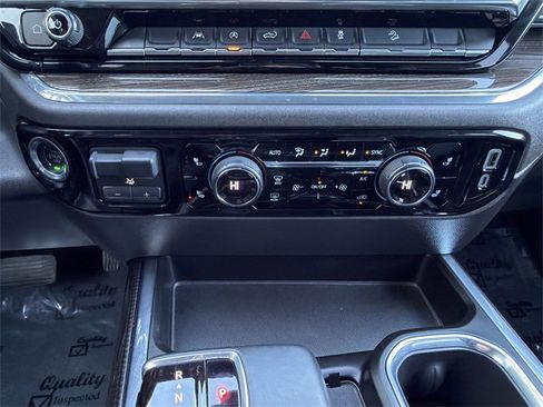 Certified 2024 Chevrolet Silverado 1500 LT Trail Boss w/ Convenience Package II image 21