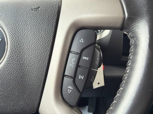 Used 2011 Chevrolet Silverado 1500 LT w/ All-Star Edition RWD image 9
