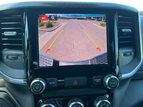 New 2026 RAM 2500 Big Horn AWD/4WD image 27