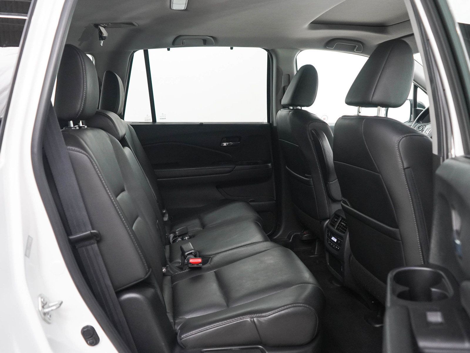 Used 2021 Honda Pilot Black Edition image 12