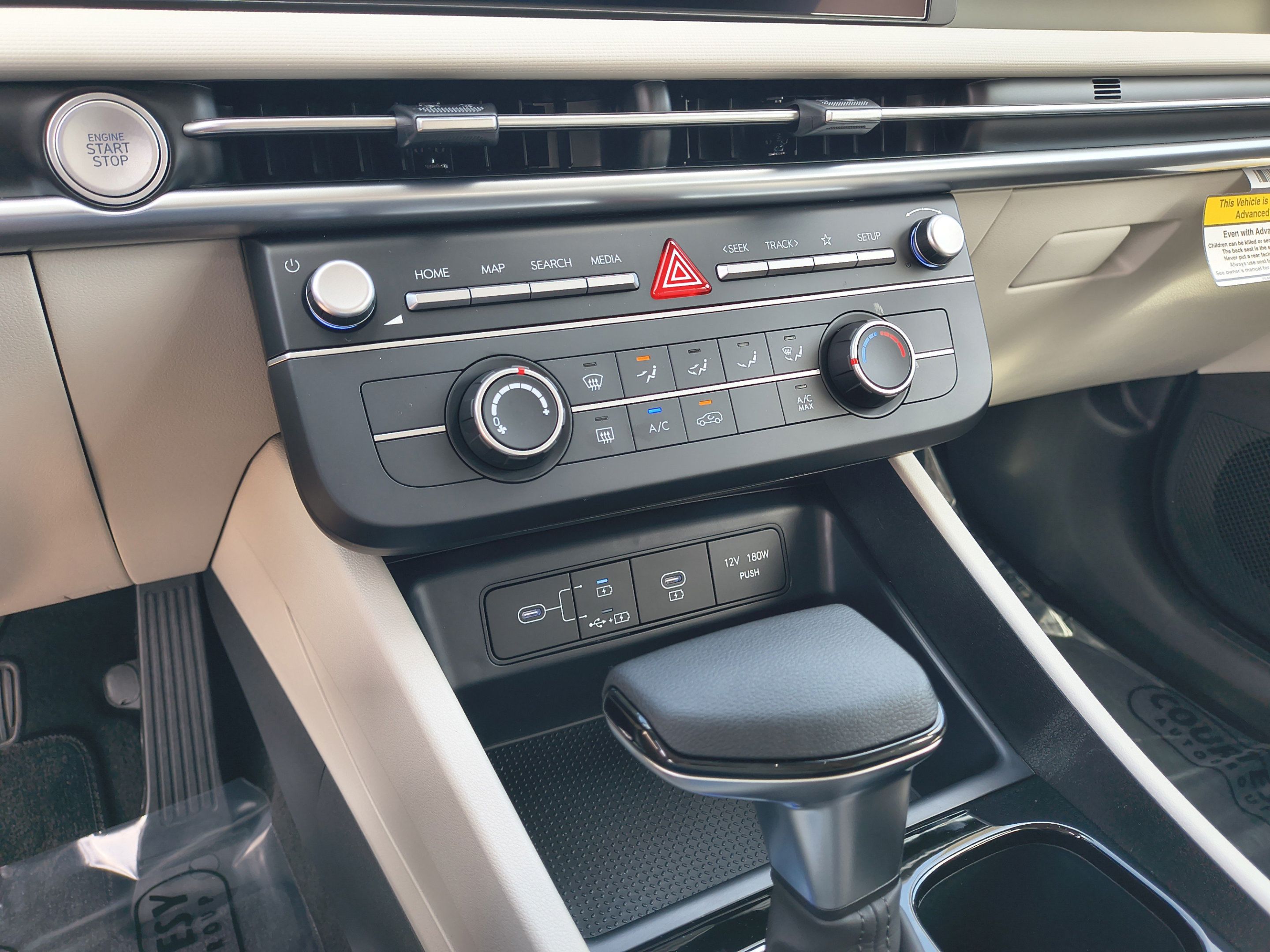 New 2026 Hyundai Tucson SE FWD image 24